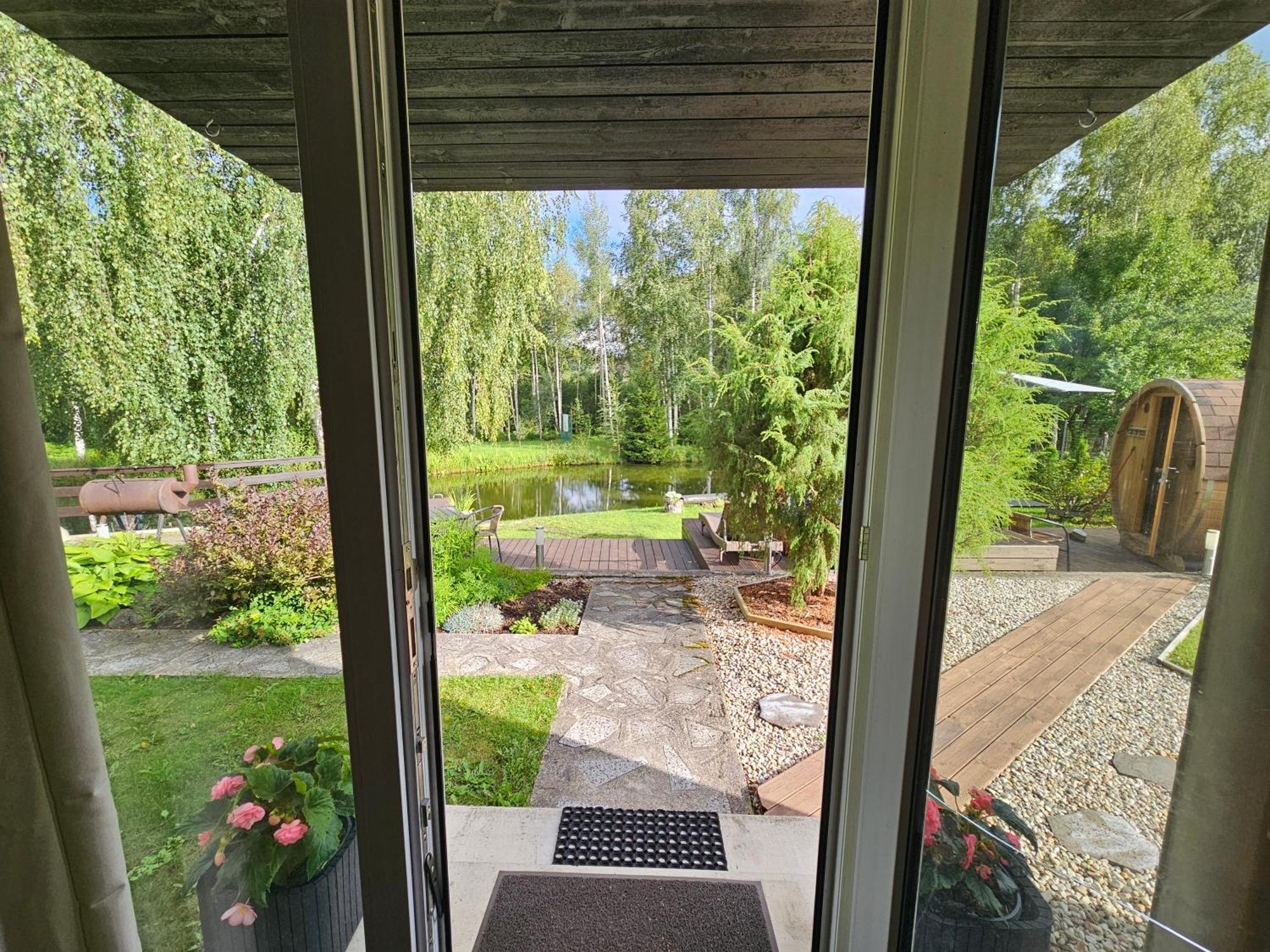 Purde Puhkemaja - Hot Tub L Sauna L Bbq Elva Esterno foto