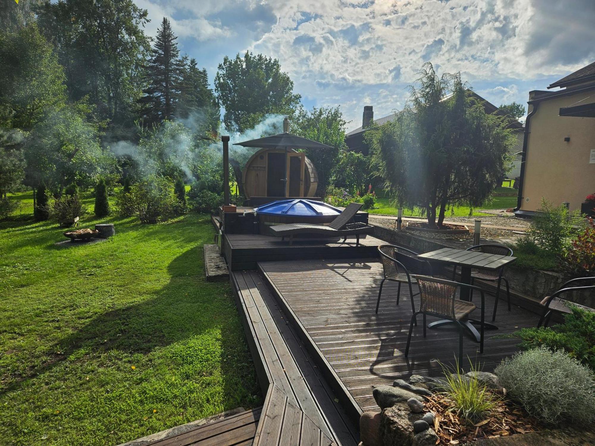 Purde Puhkemaja - Hot Tub L Sauna L Bbq Elva Esterno foto
